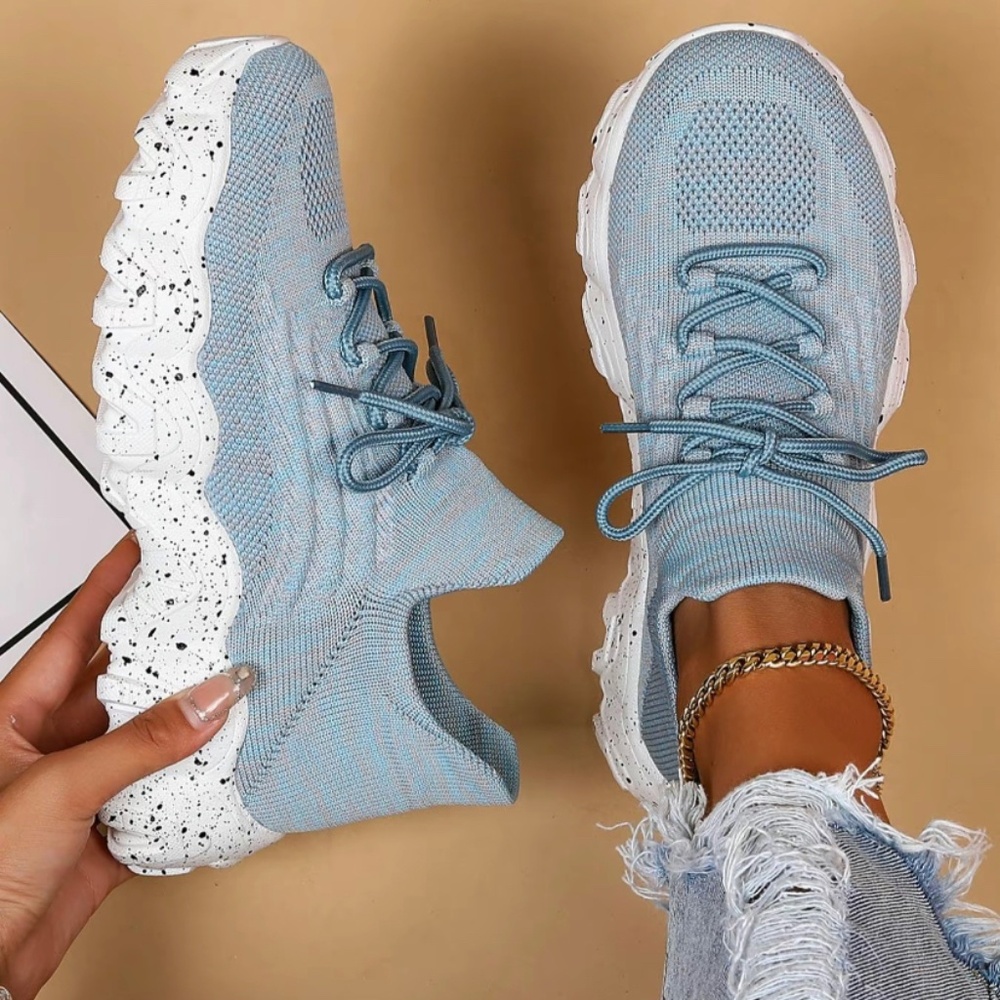 Lace-Up Low Top Ankle Sock Tennis Shoes